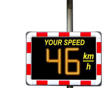 Compact_Tacho_70.50-with-Solar-PanelWHITE-1-600x600